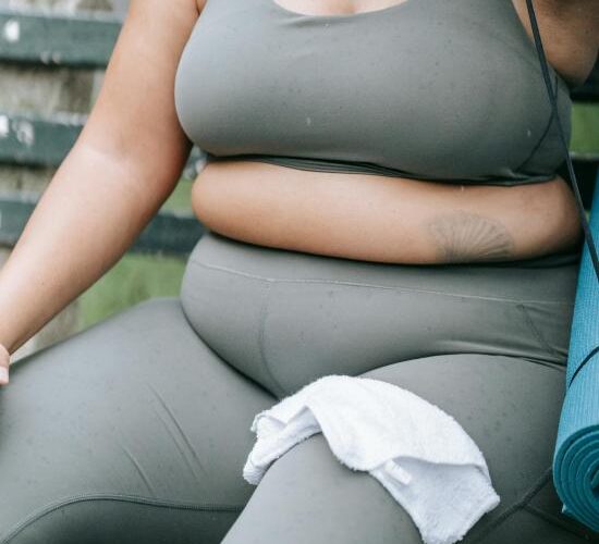 pexels-mizunokozuki-13740398