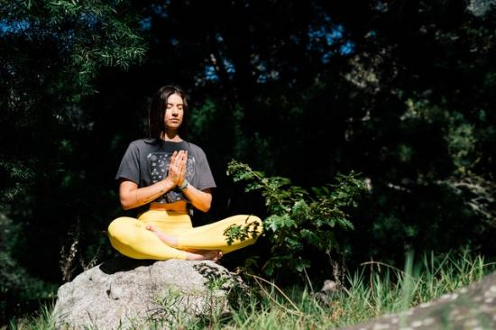 photo-of-woman-doing-yoga-while-sitting-on-rock-3820380 photo-of-woman-doing-yoga-while-sitting-on-rock-3820380