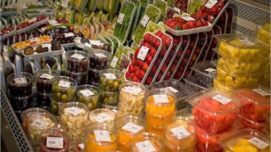 plastic-is-toxic-990x556 plastic-is-toxic-990x556