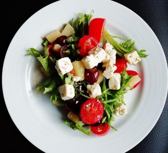 vegetable-salad-on-white-ceramic-plate-1211887 vegetable-salad-on-white-ceramic-plate-1211887